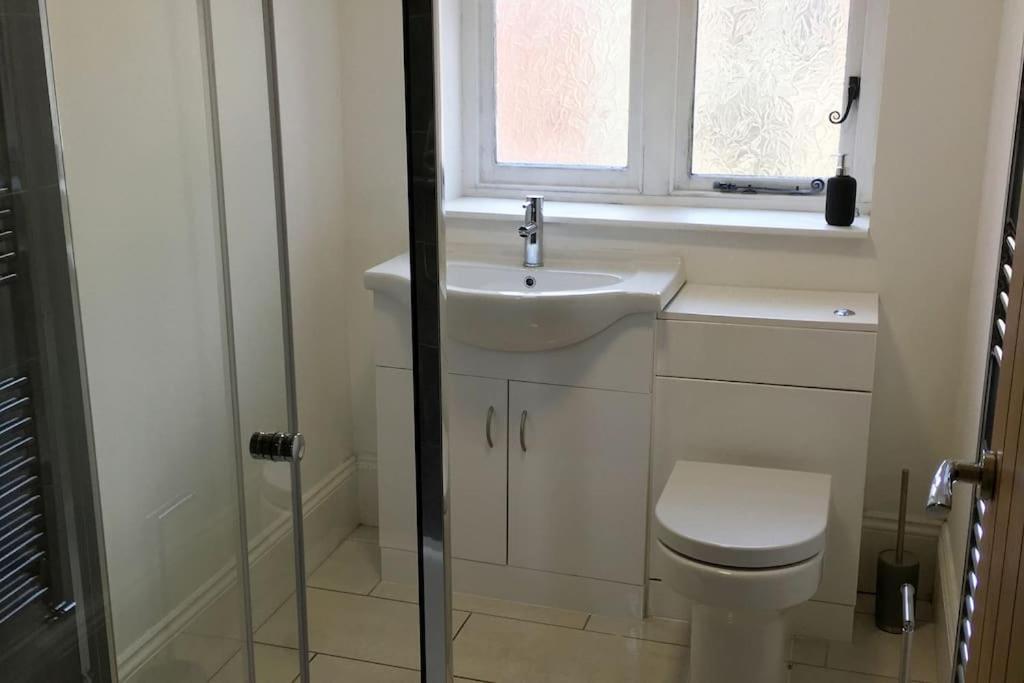 Stylish 2 Bed Apart In The Heart Of North Norfolk นอร์ทวัลชัม ภายนอก รูปภาพ