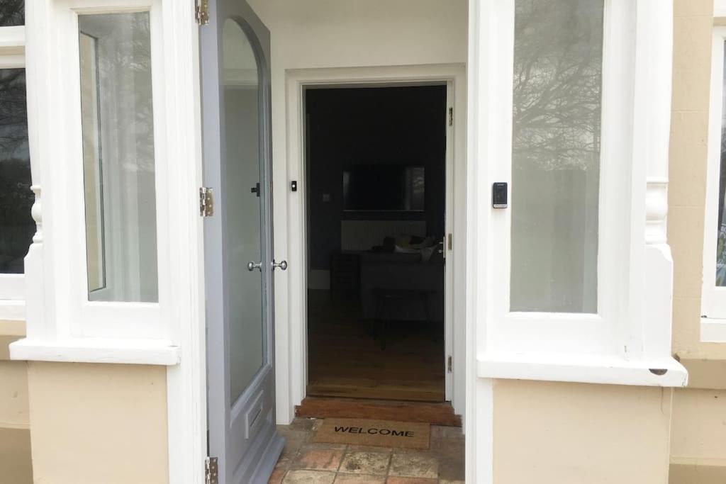 Stylish 2 Bed Apart In The Heart Of North Norfolk นอร์ทวัลชัม ภายนอก รูปภาพ